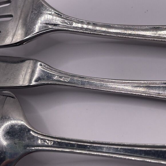 Oneida NEW RIM Stainless 18/10 Glossy Outline Flatware Replacement 3 PIECE READ - Picture 5 of 8